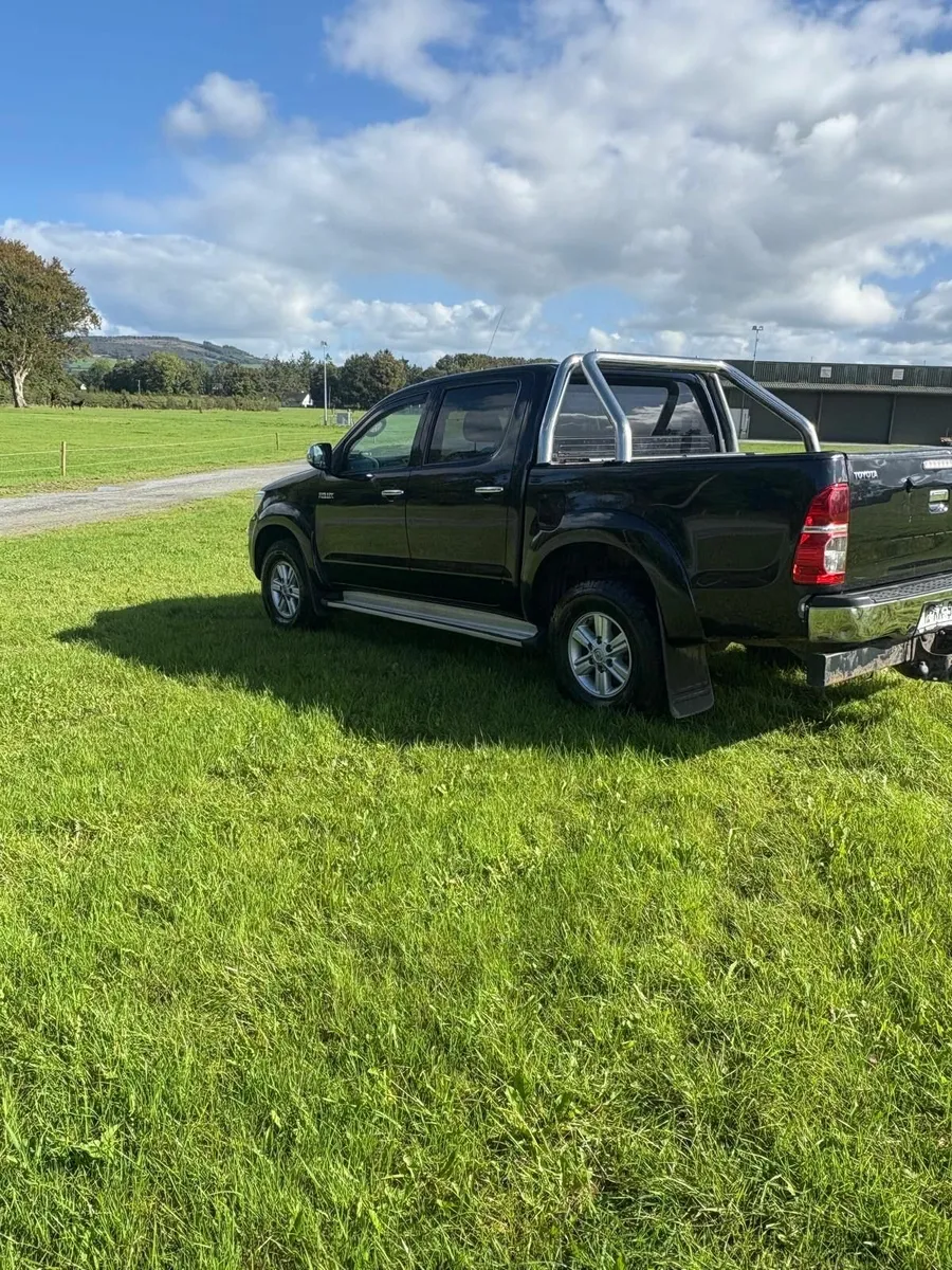 Toyota Hilux 2012 - Image 1