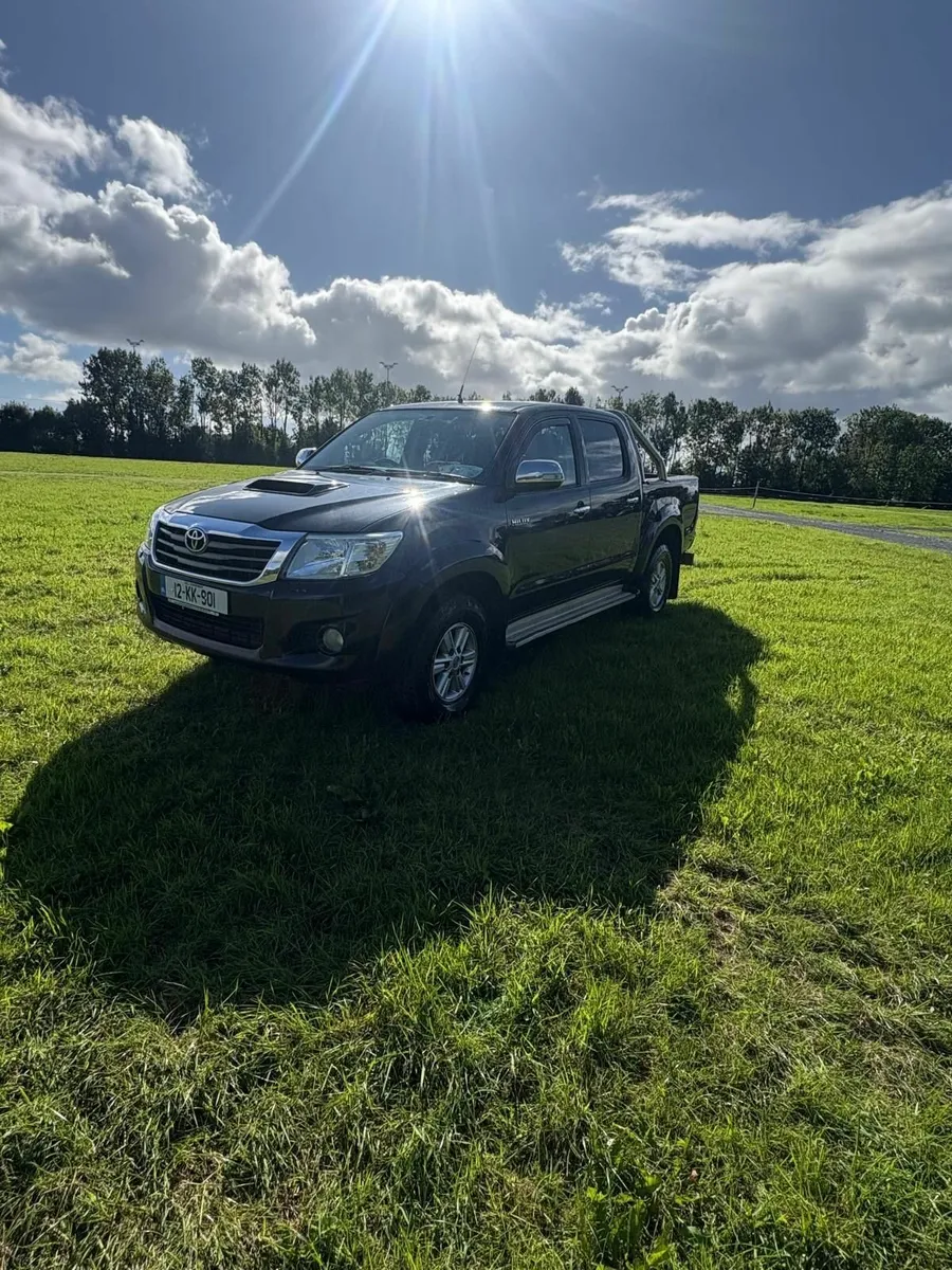 Toyota Hilux 2012 - Image 3