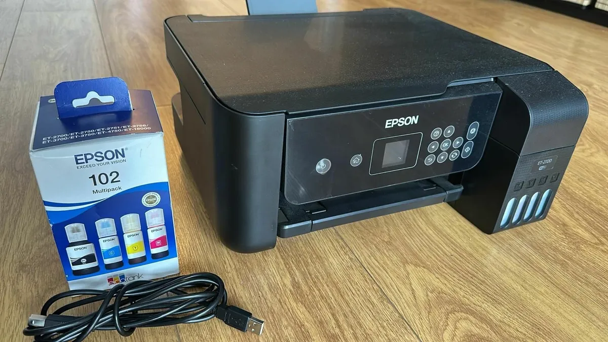 Epson ET-2720 Color Printer & Scanner with ink - Image 1
