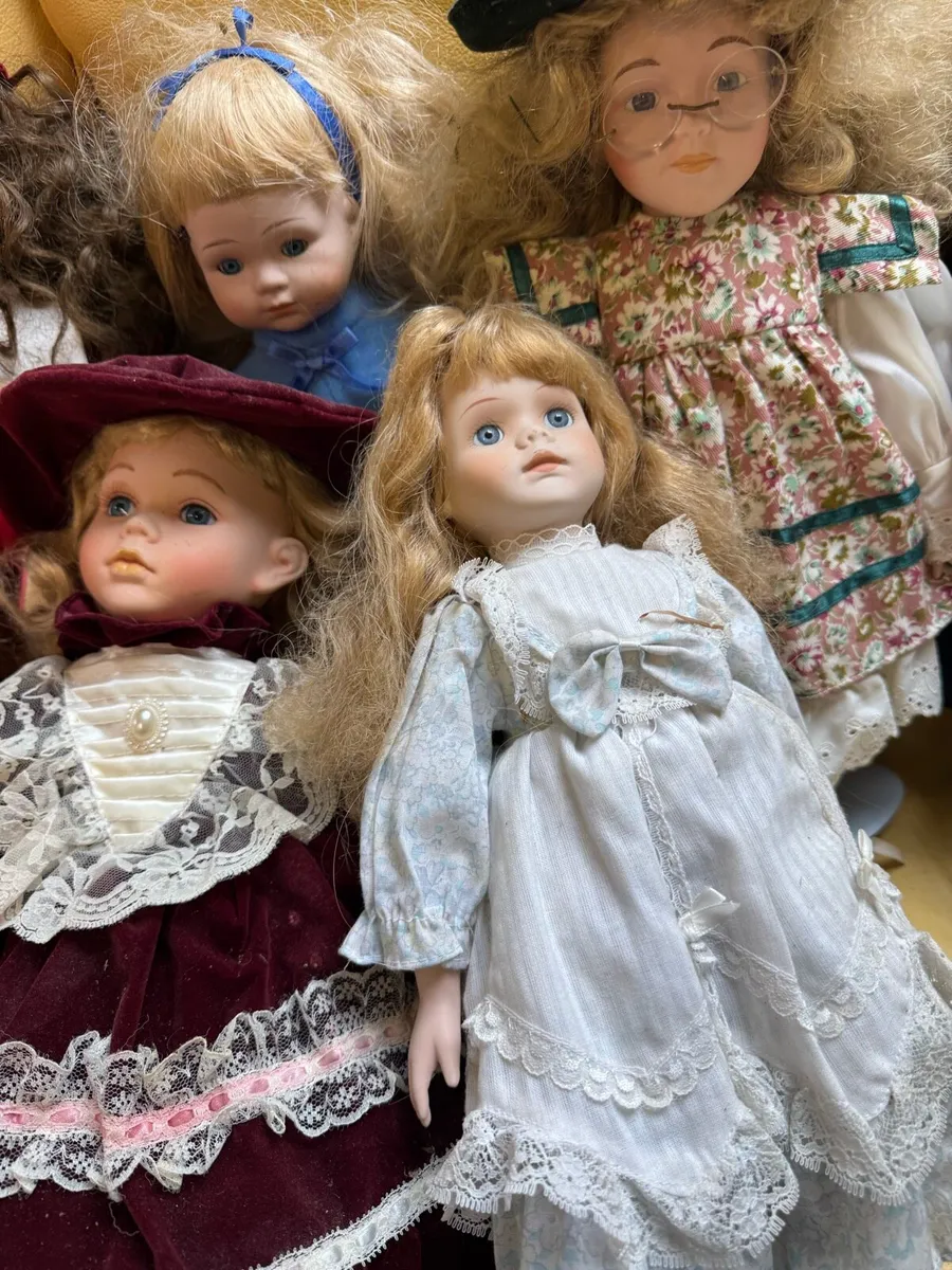 Porcelain Dolls - Image 3
