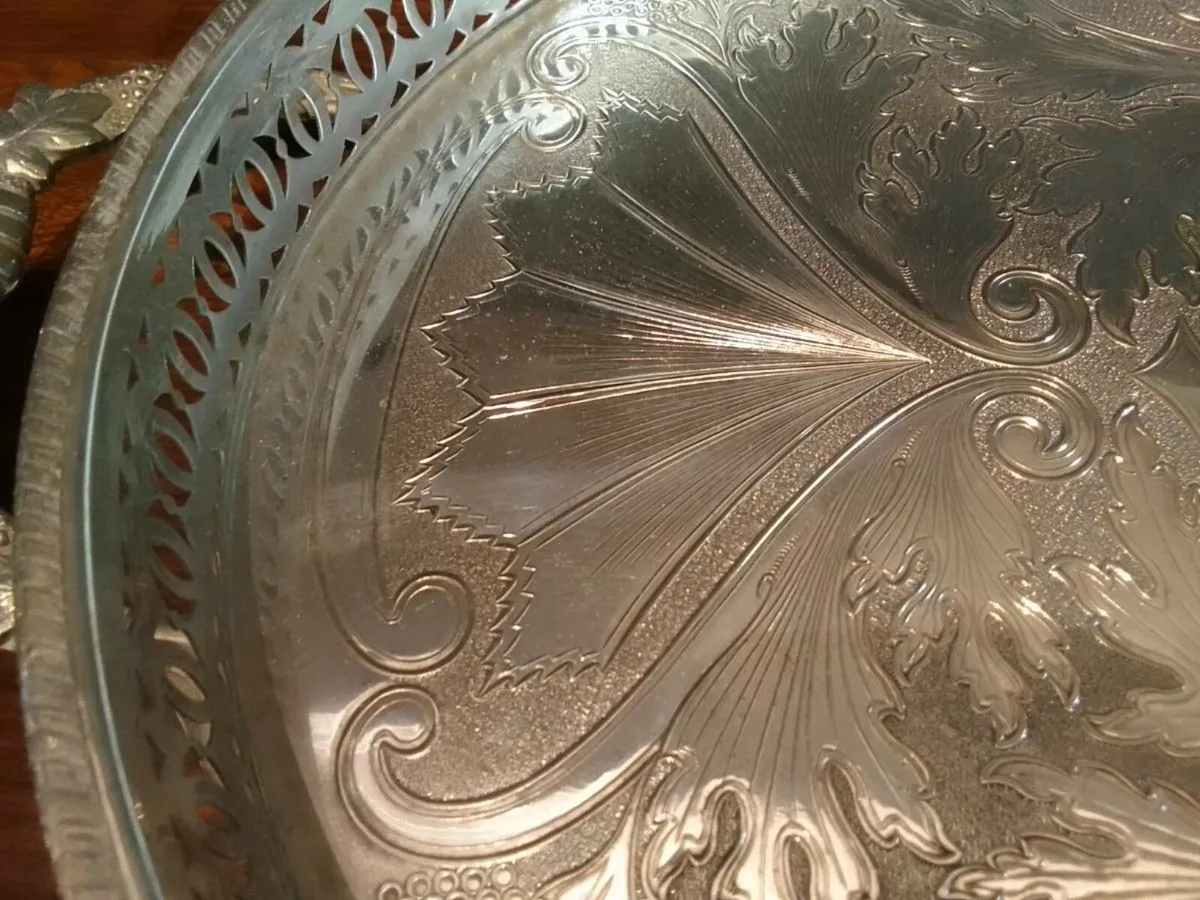 Silverplate Oval Chased Butler's Tray - Image 2