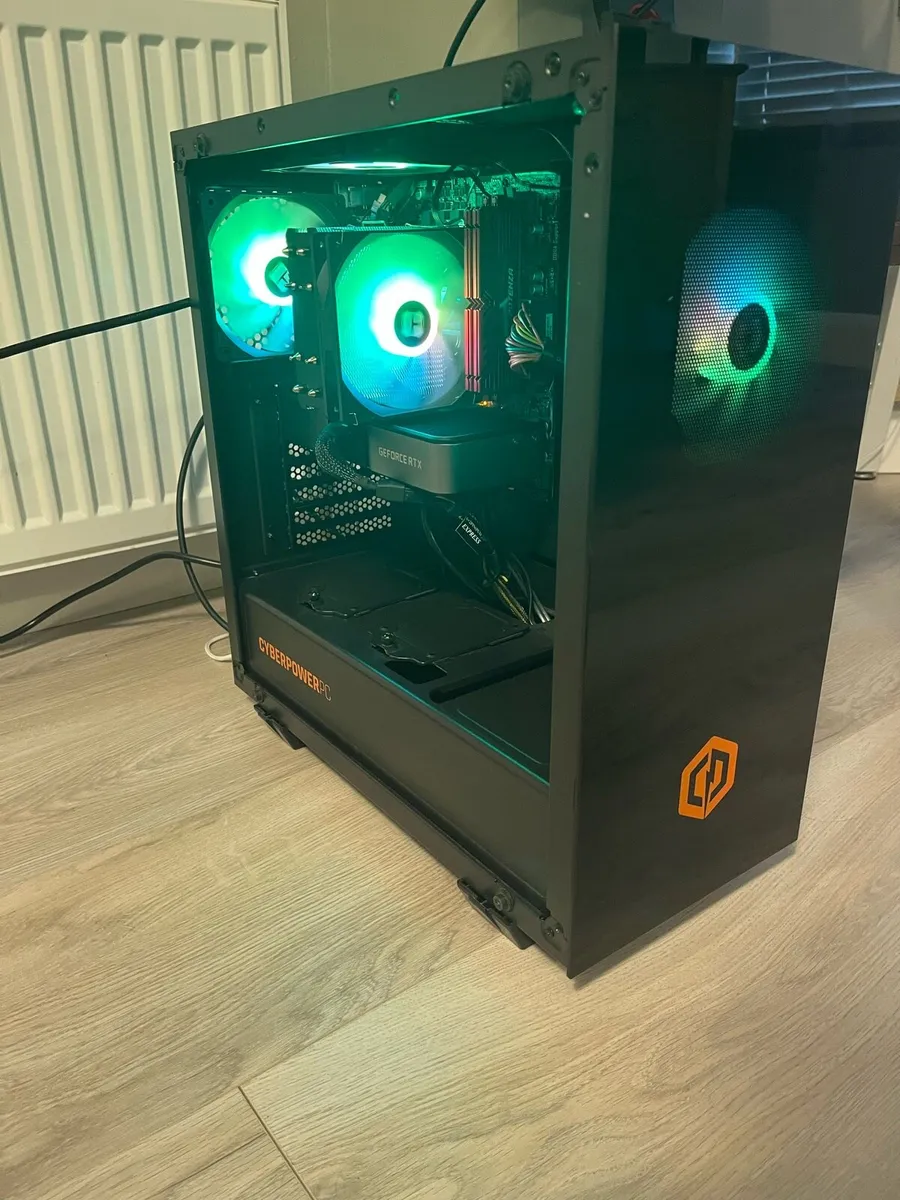Gaming Setup - Image 3