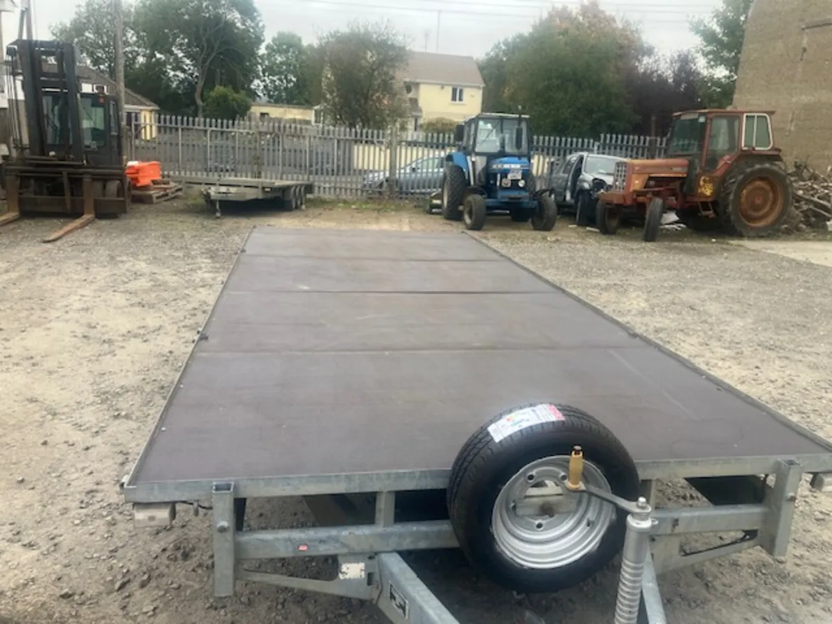 Ifor Williams 3 axle trailer 18' X 7'6" - Image 1