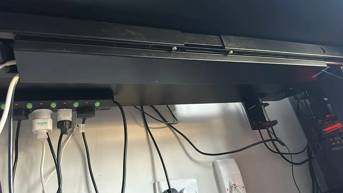 Flexispot Electric Standing Desk - Image 3