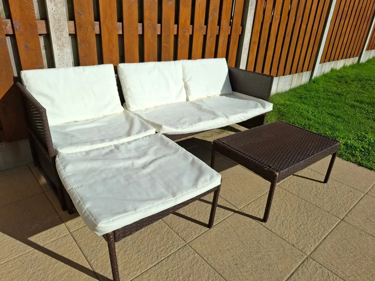 Brown rattan garden set