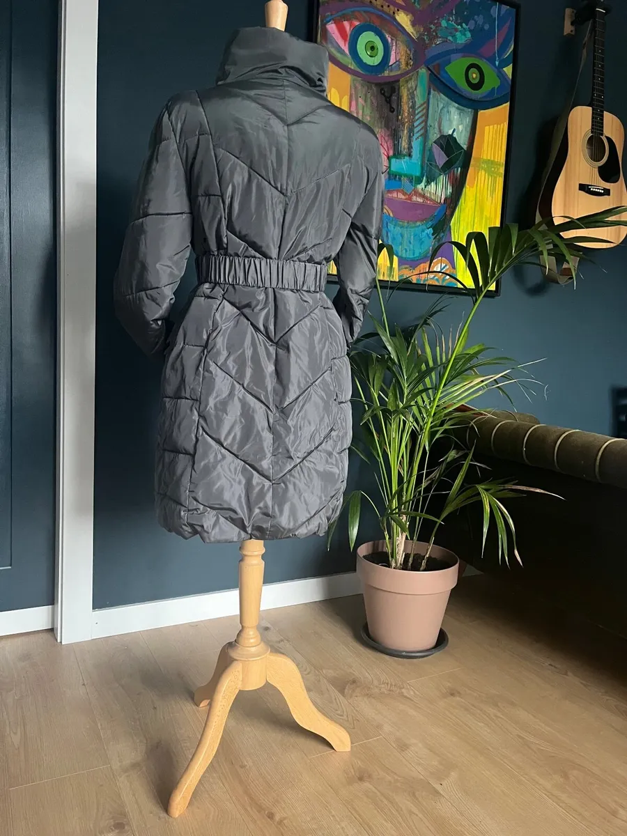 Maternity puffer coat - Image 3