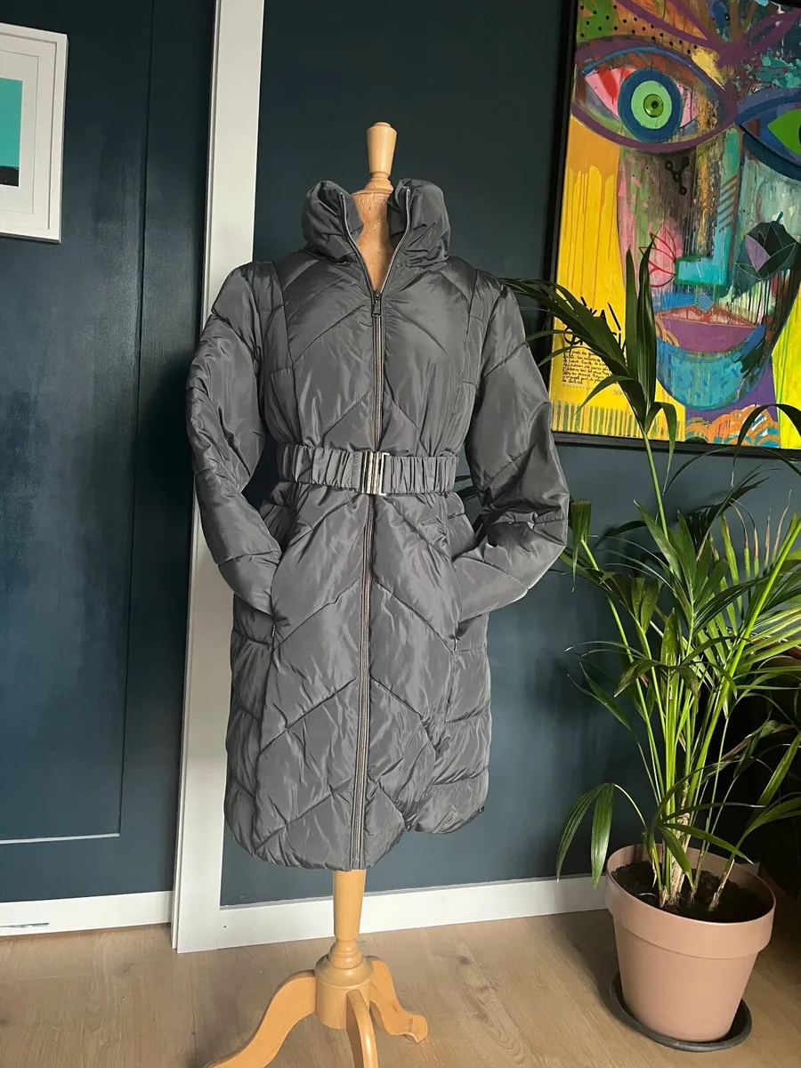 Maternity puffer coat - Image 1