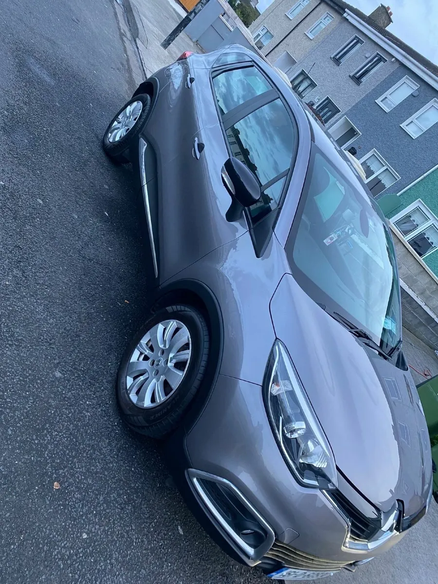 Renault Captur 2016 - Image 4