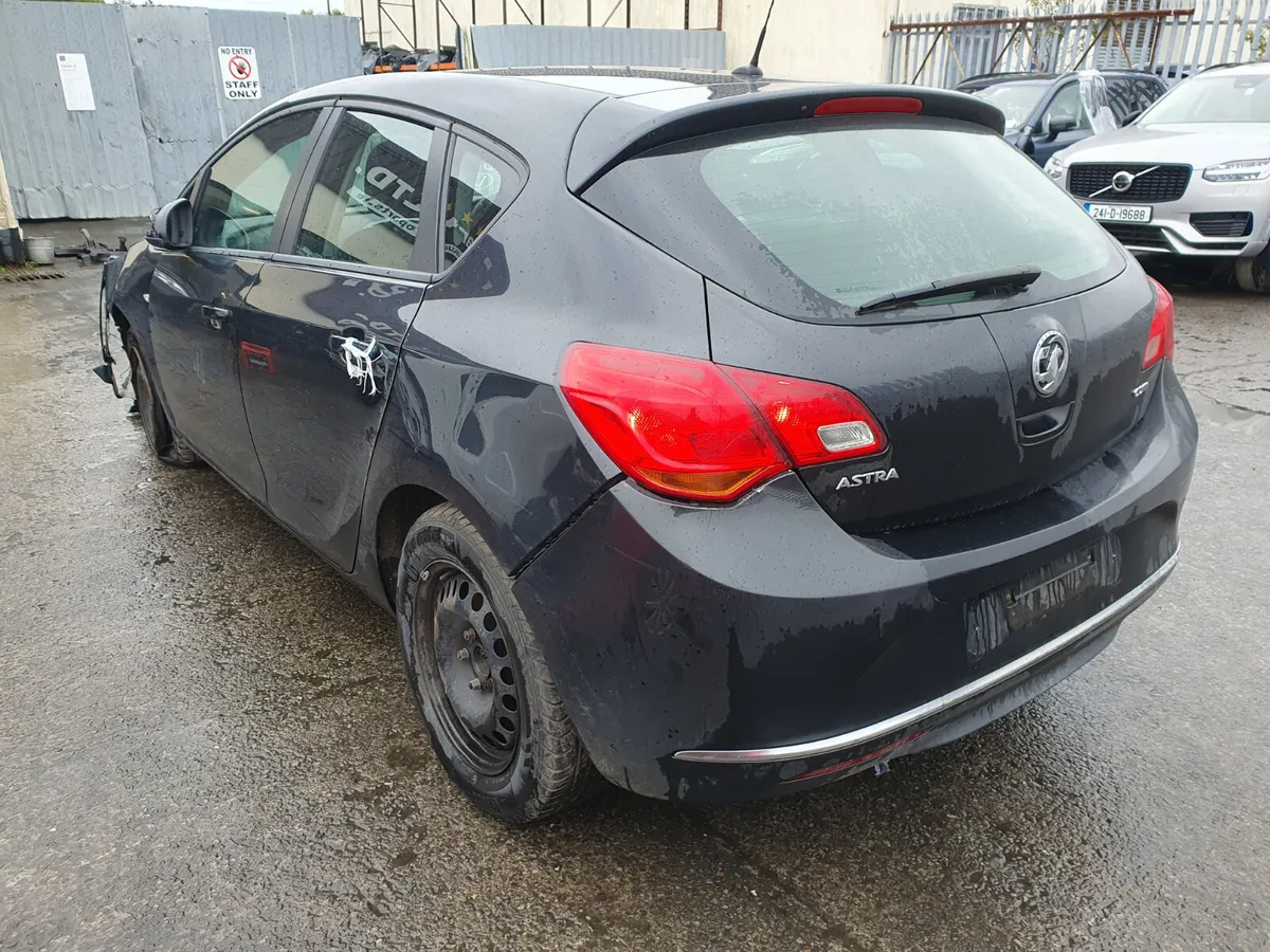 13 OPEL ASTRA  1.7 CDTI (A17DTC) FOR BREAKING - Image 3
