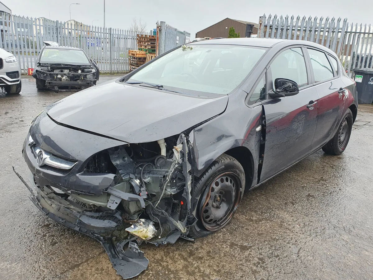 13 OPEL ASTRA  1.7 CDTI (A17DTC) FOR BREAKING - Image 2