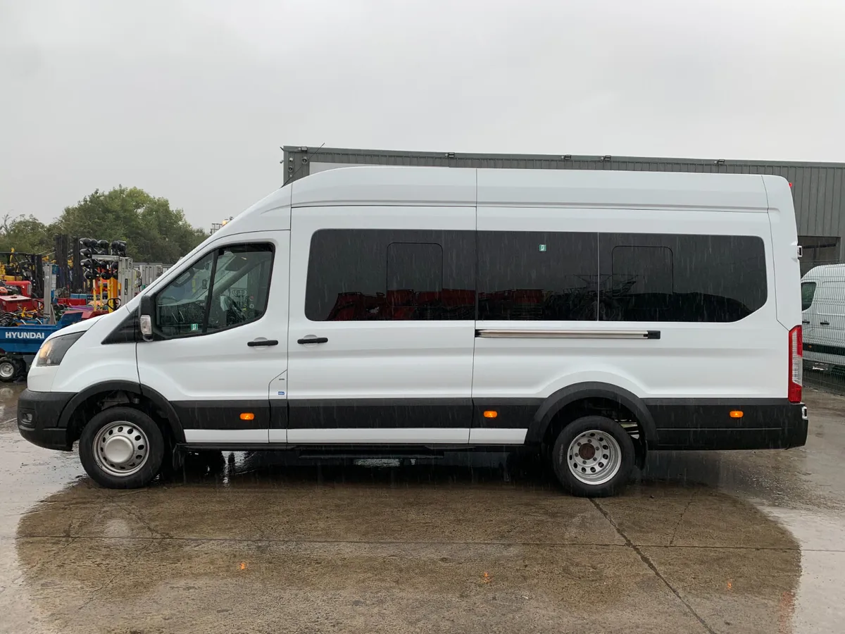 2024 FORD TRANSIT 460 TREND 17 SEATER MINI BUS - Image 2
