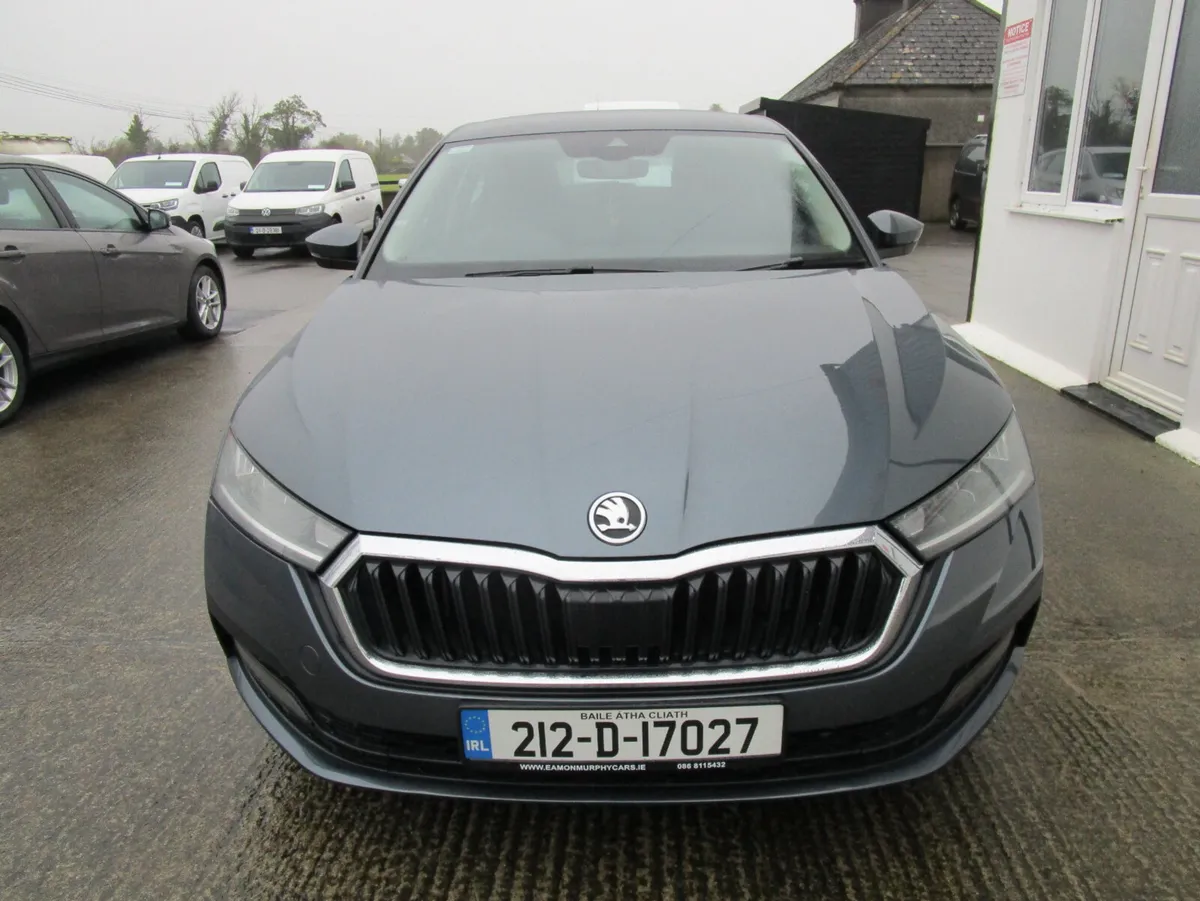 Skoda Octavia 2021 - Image 2