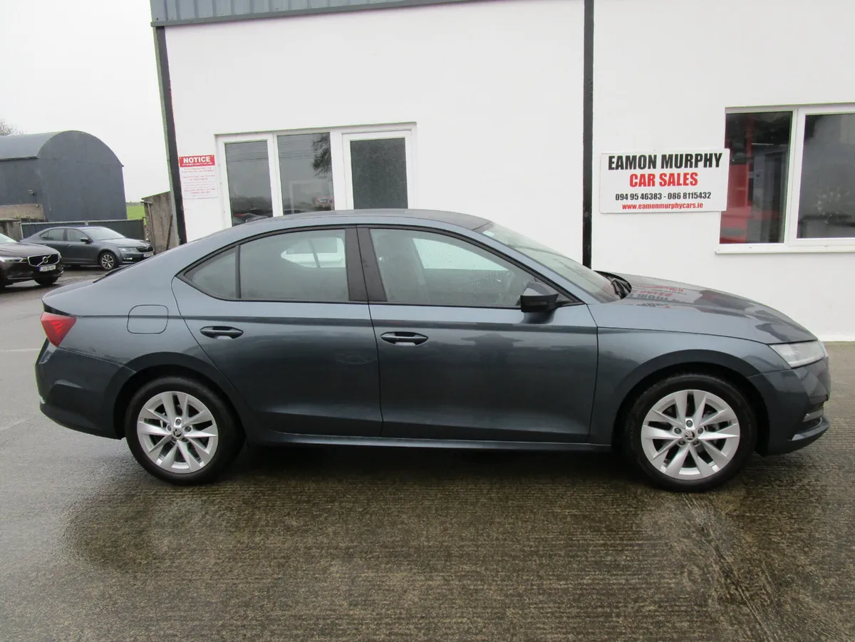 Skoda Octavia 2021 - Image 4