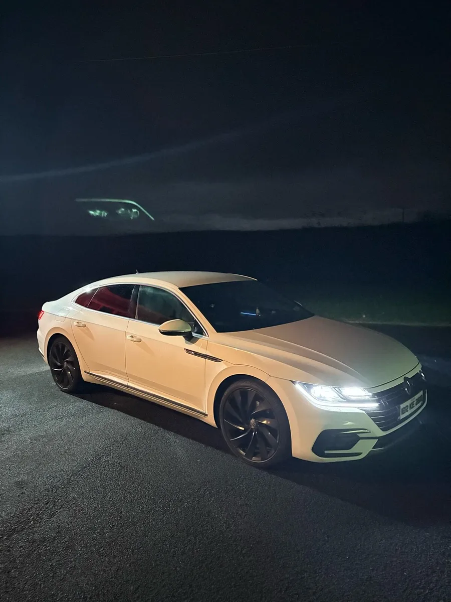 2018 Volkswagen Arteon 2.0L R-Line TSI DSG 190BHP - Image 4