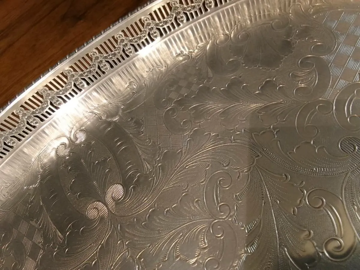 Viners of Sheffield Silver Oval Tray - Image 2