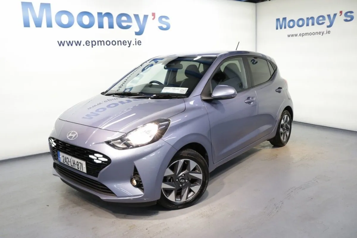 Hyundai i10 Deluxe Plus - Less Than 2000 Klms - 1 - Image 1