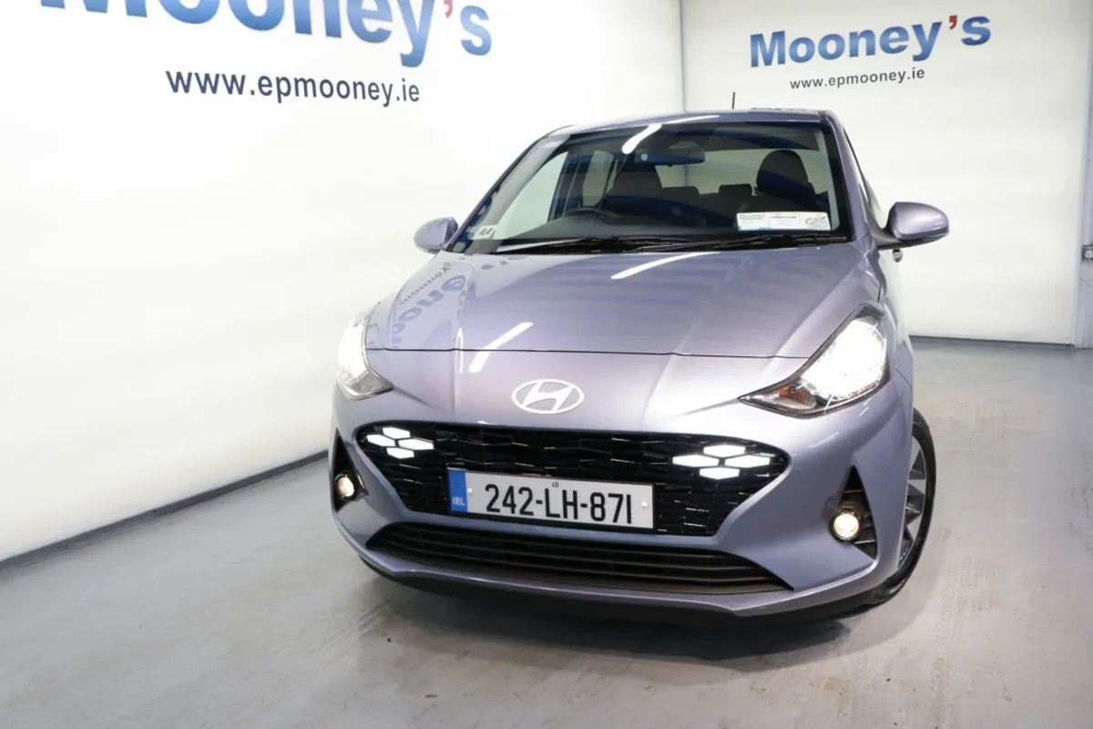 Hyundai i10 Deluxe Plus - Less Than 2000 Klms - 1 - Image 2