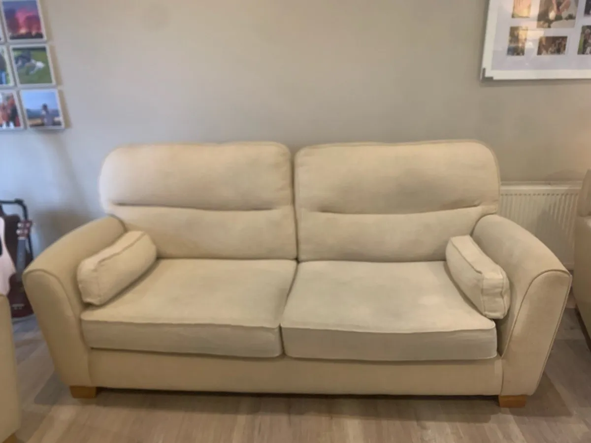 3 seat sofa - Image 1