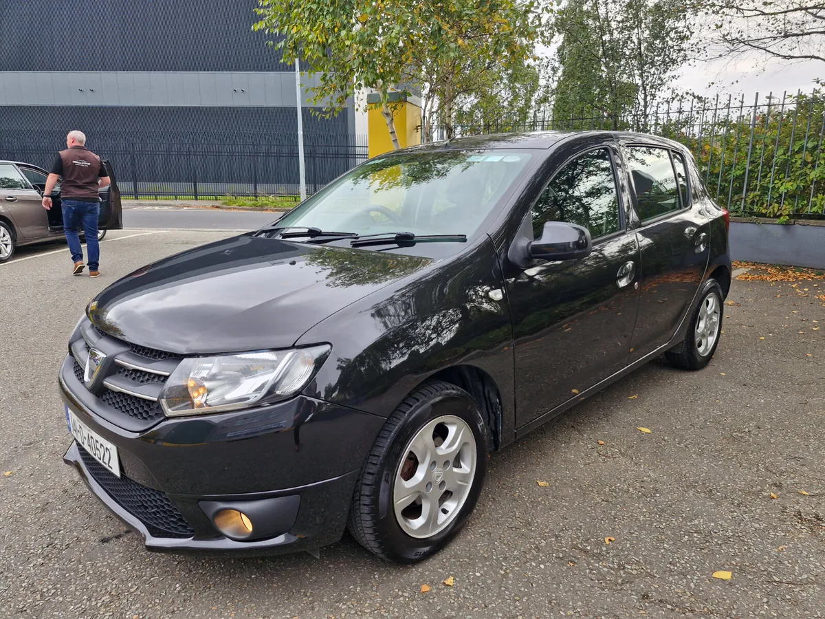 Dacia Sandero 2014 - Image 1
