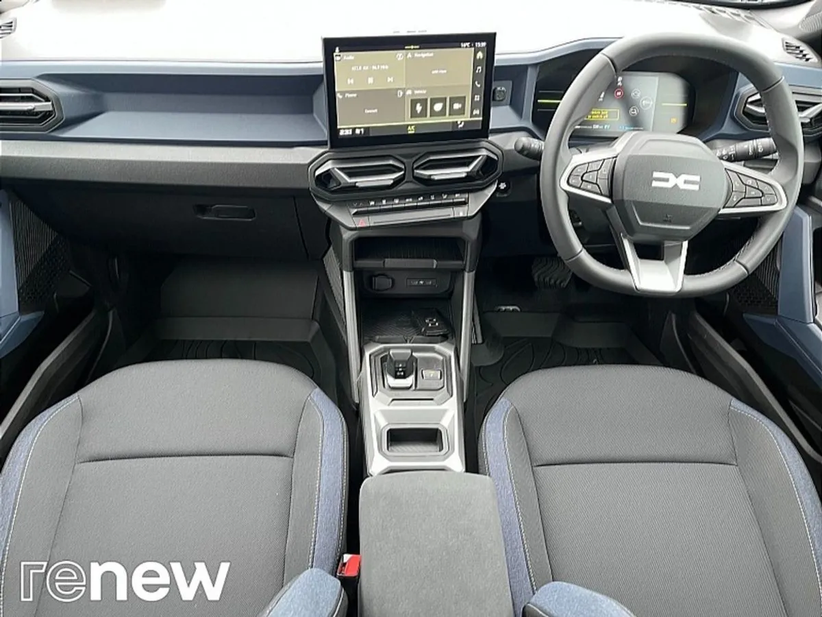 Dacia Duster Hybrid Journey HEV 140 BHP Auto 5DR - Image 2
