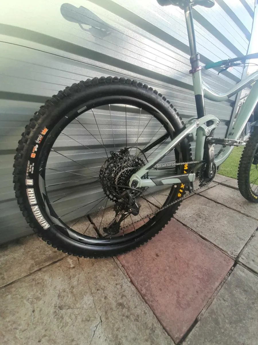 GIANT Reign 2 27.5/Fully serviced - Image 2