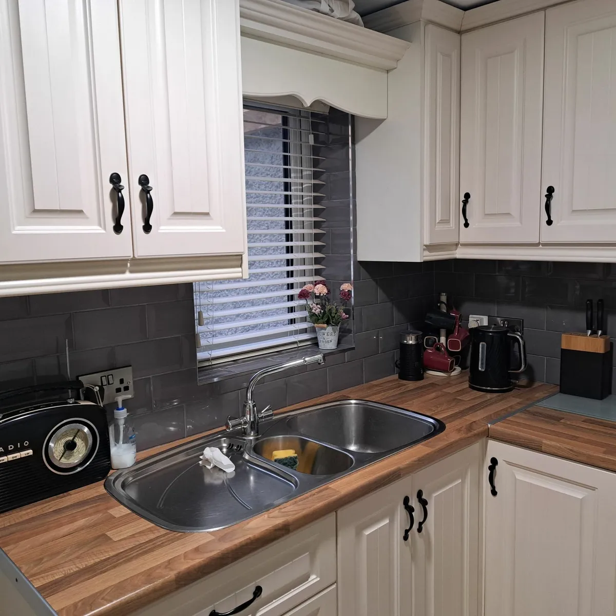 Kitchen - Image 3