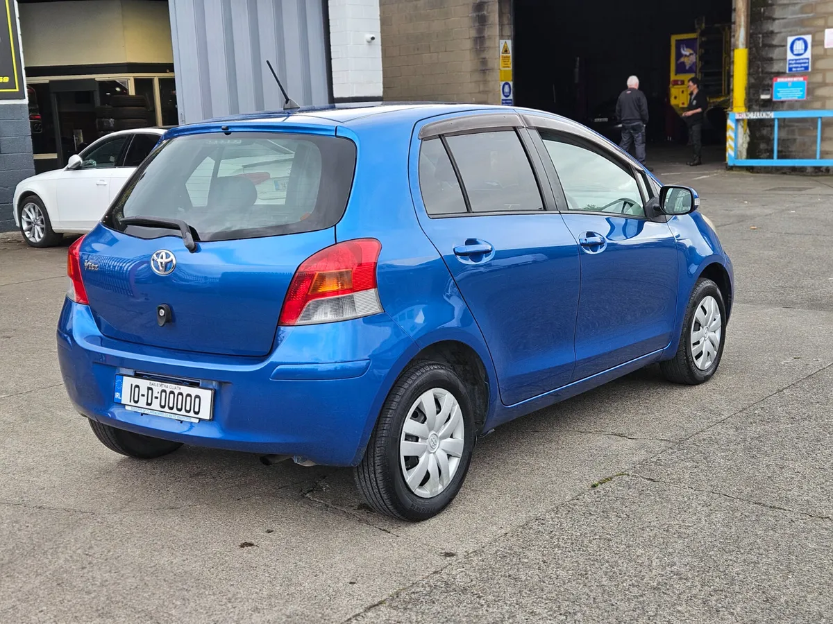 Toyota Vitz /Yaris 1.0 Automatic - Image 4