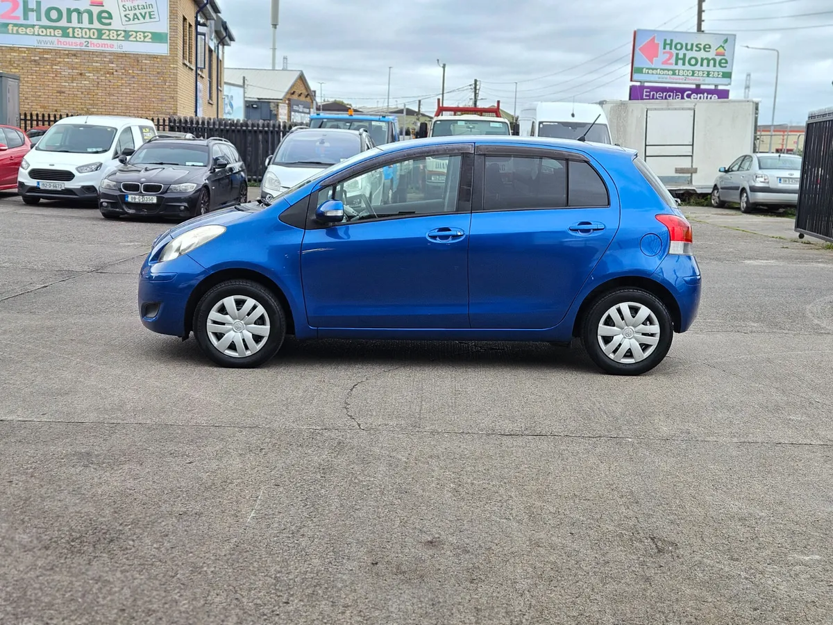 Toyota Vitz /Yaris 1.0 Automatic - Image 3