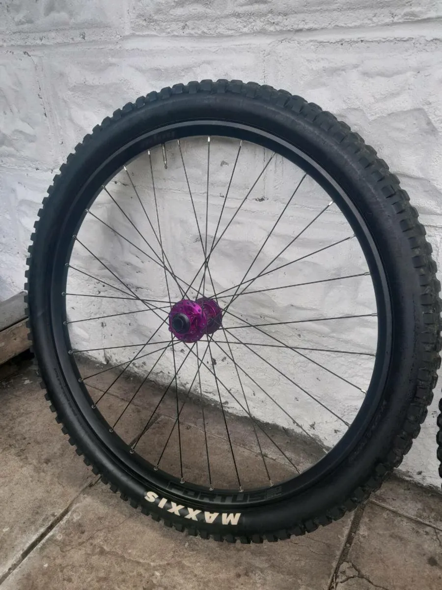 27.5 HOPE PRO5 Wheels - Image 2