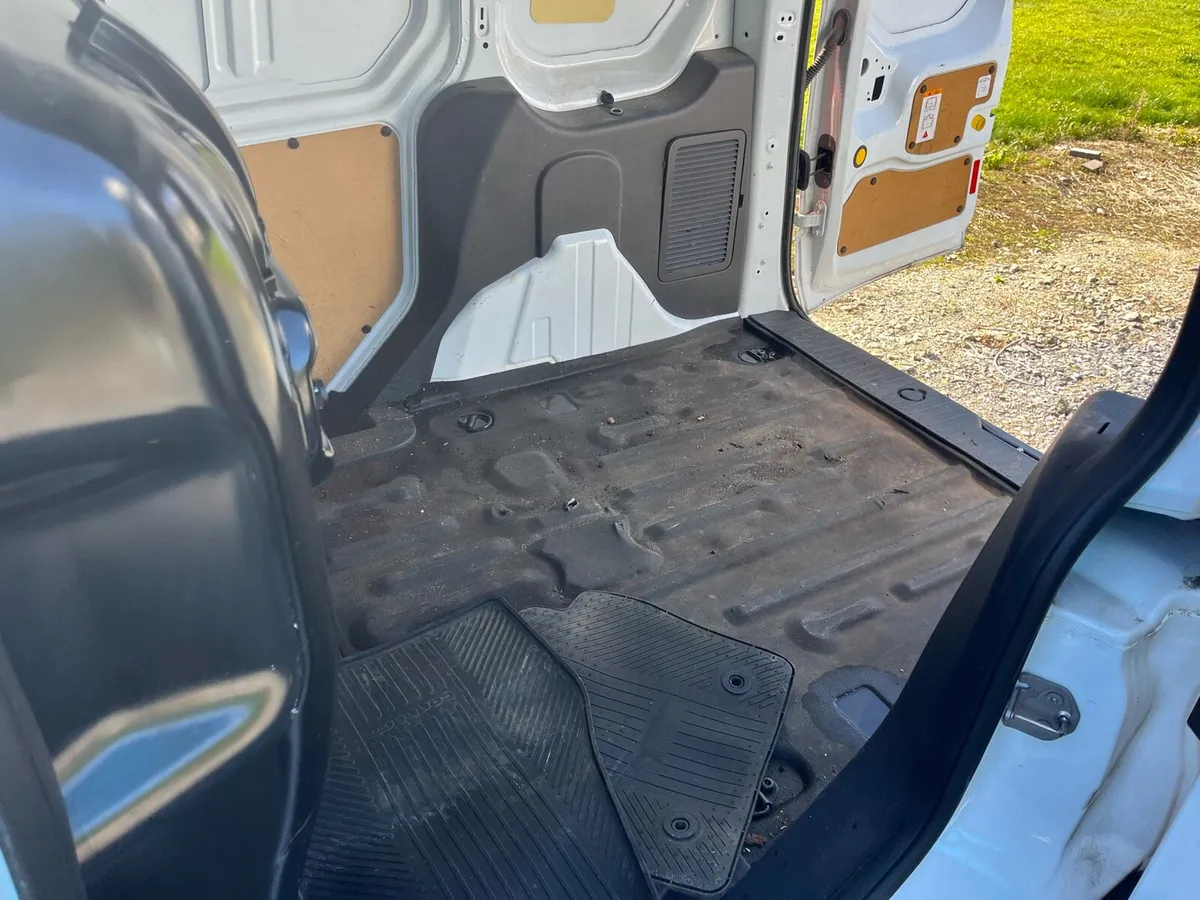 Ford connect - Image 3