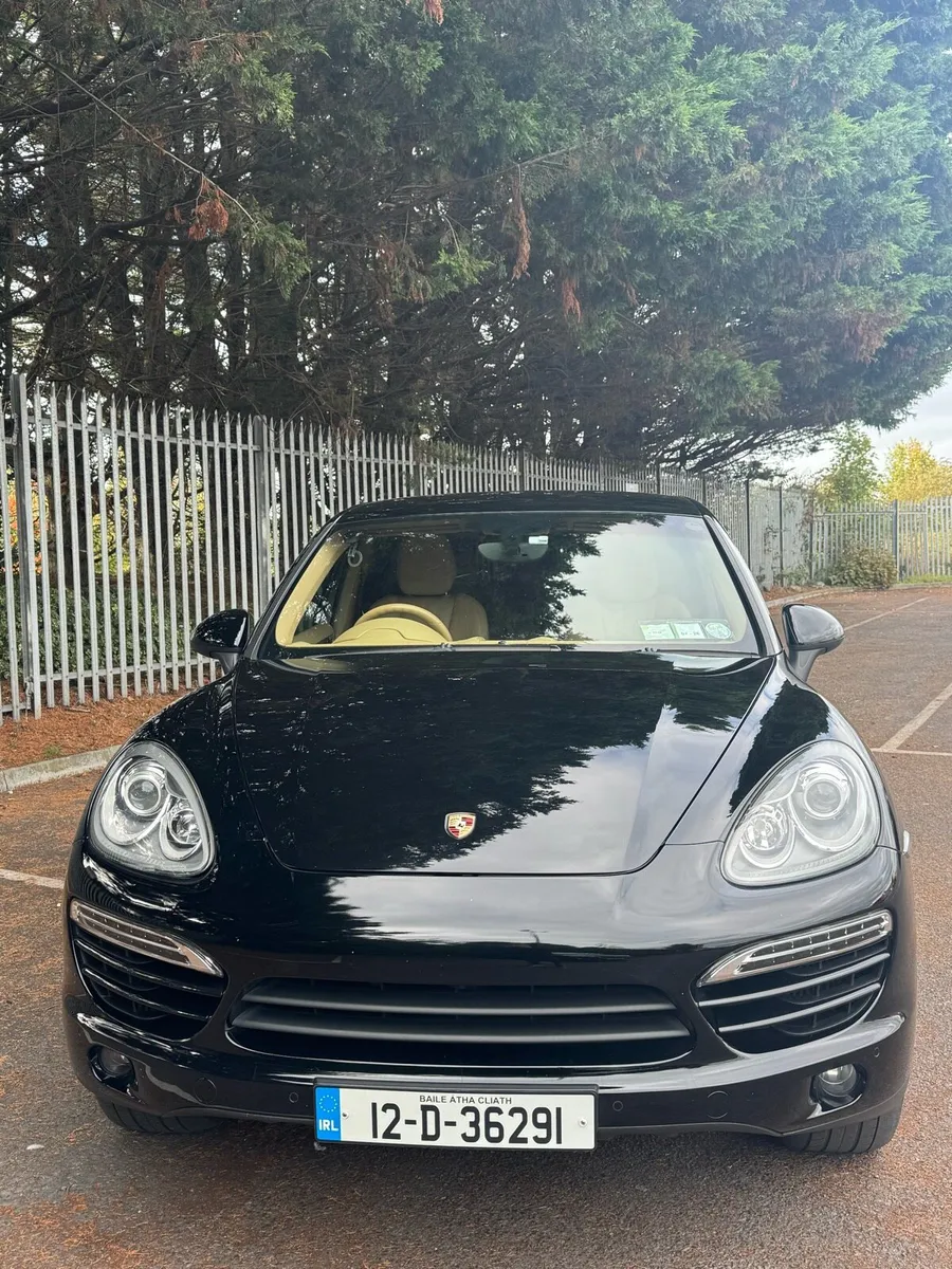 Porsche Cayenne - Image 2