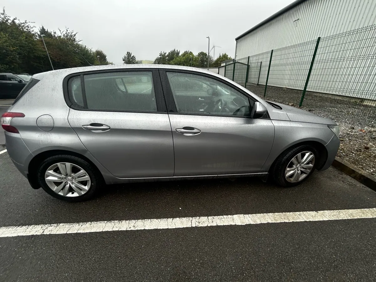 162 Peugeot 308 Grey 1.6 diesel - Image 1