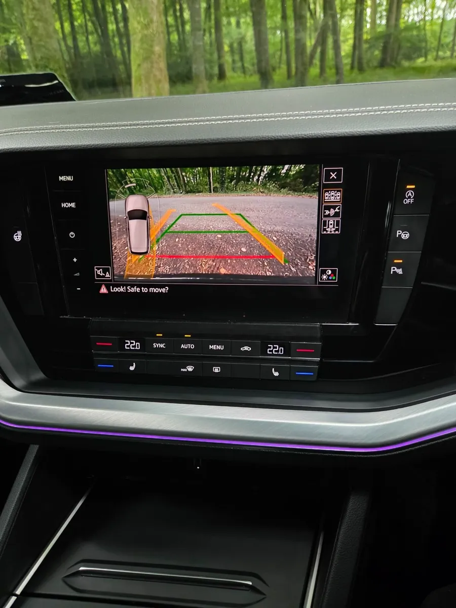 Volkswagen Touareg 2019 - Image 3
