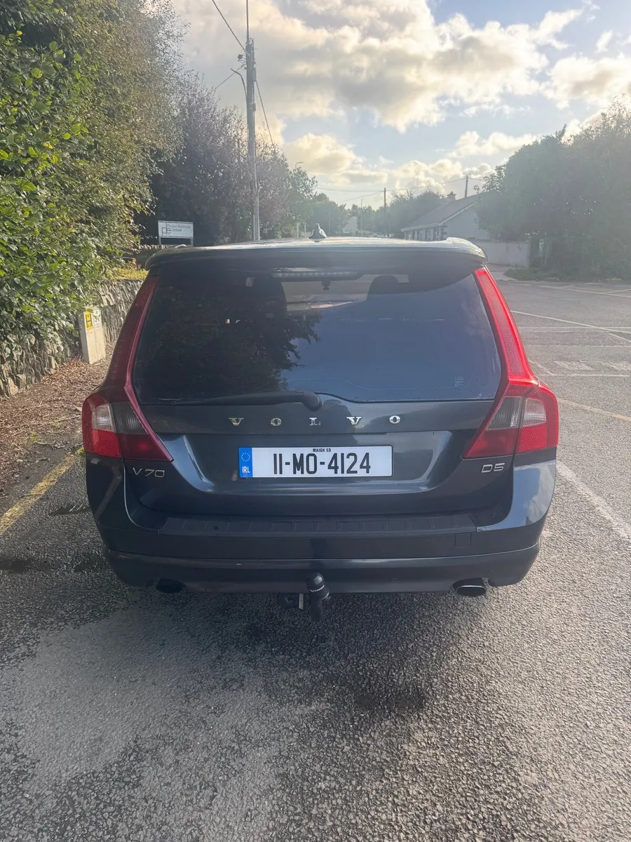 2011 Volvo V70 New Nct - Image 2