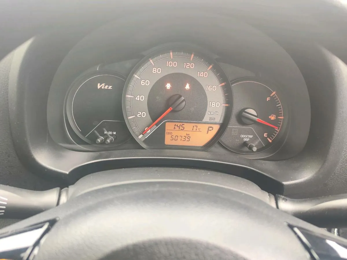 2019 192 Toyota Vitz 1.0 Automatic - Image 3