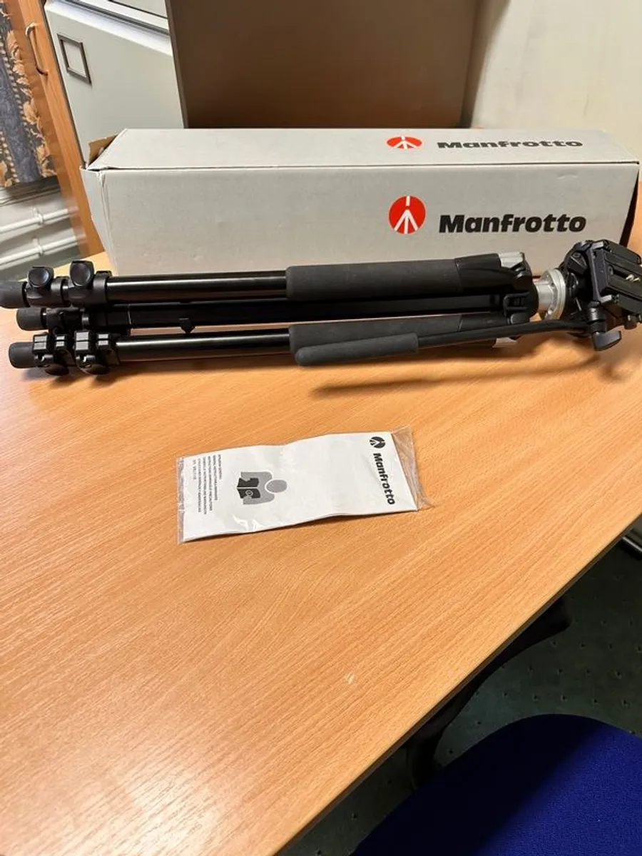 professional tripod
