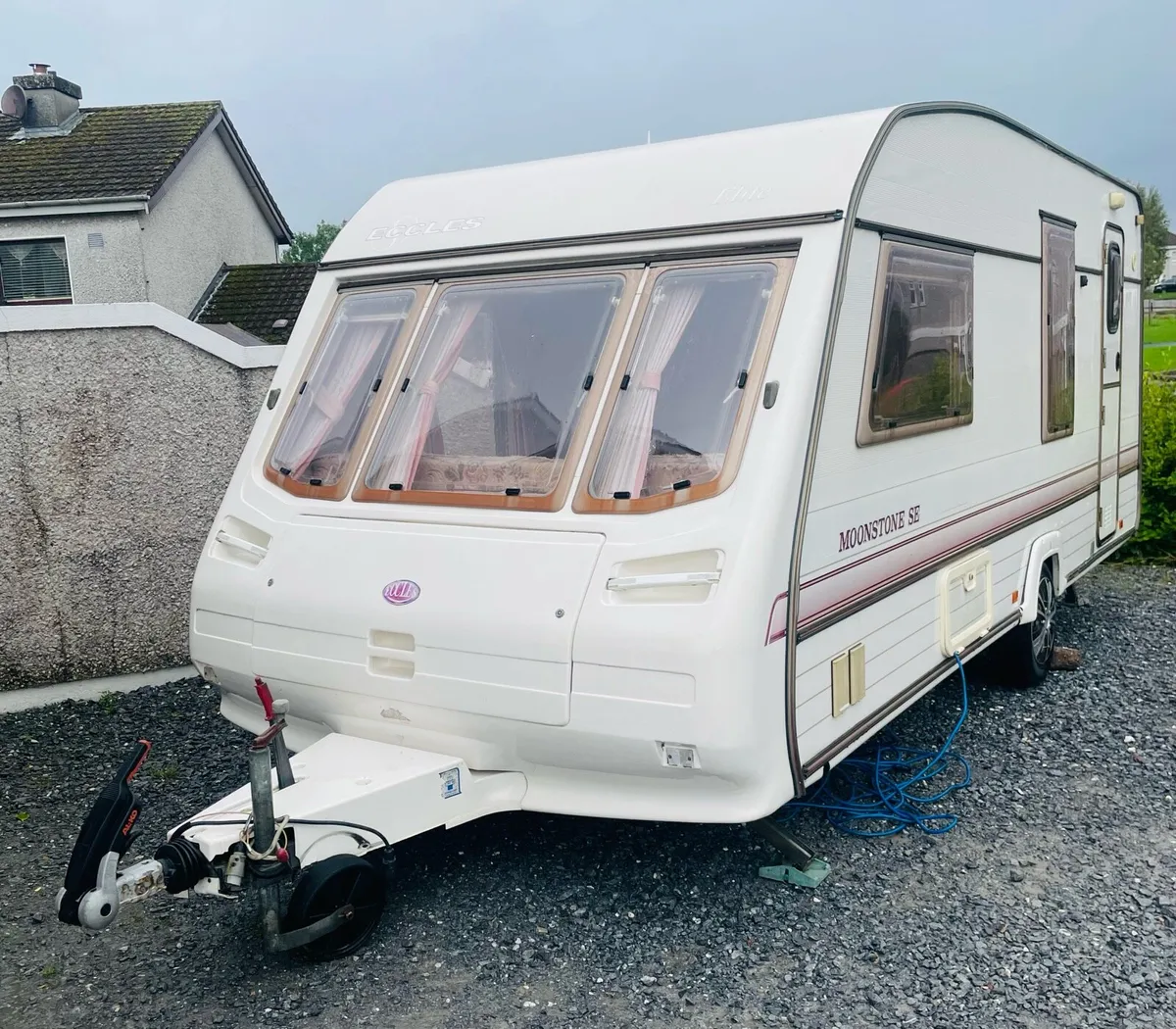 4-5 birth sterling eccles caravan - Image 1