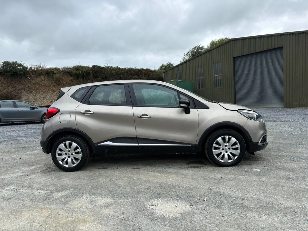2015 Renault captur 1.5 dci - Image 4