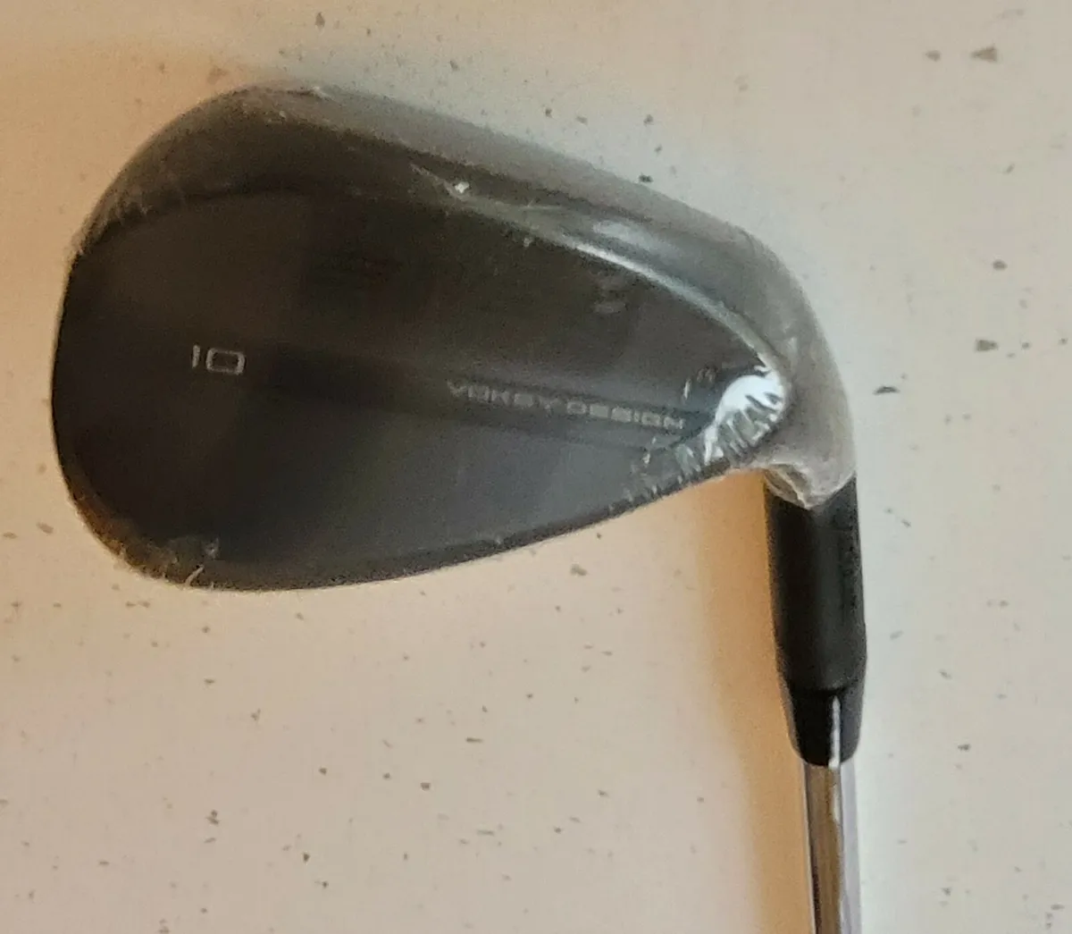 Titleist SM10 - 56⁰ Black Wedge - Image 1