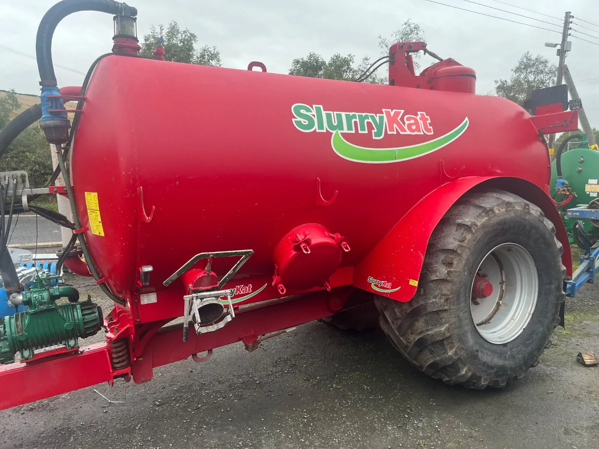 Used 2500 Gal Slurrykat Tanker - Image 1