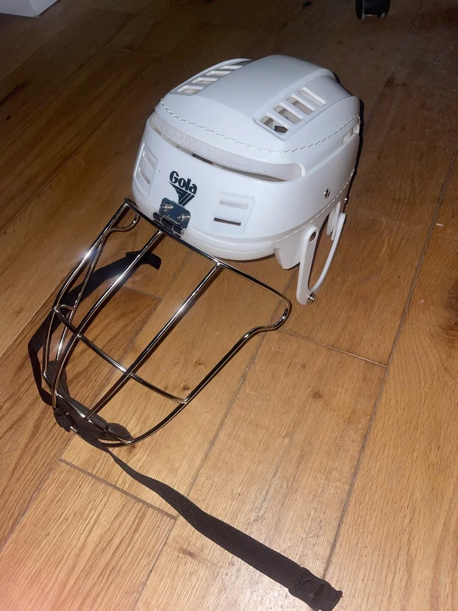 Gola Hurling Helmets - Image 3