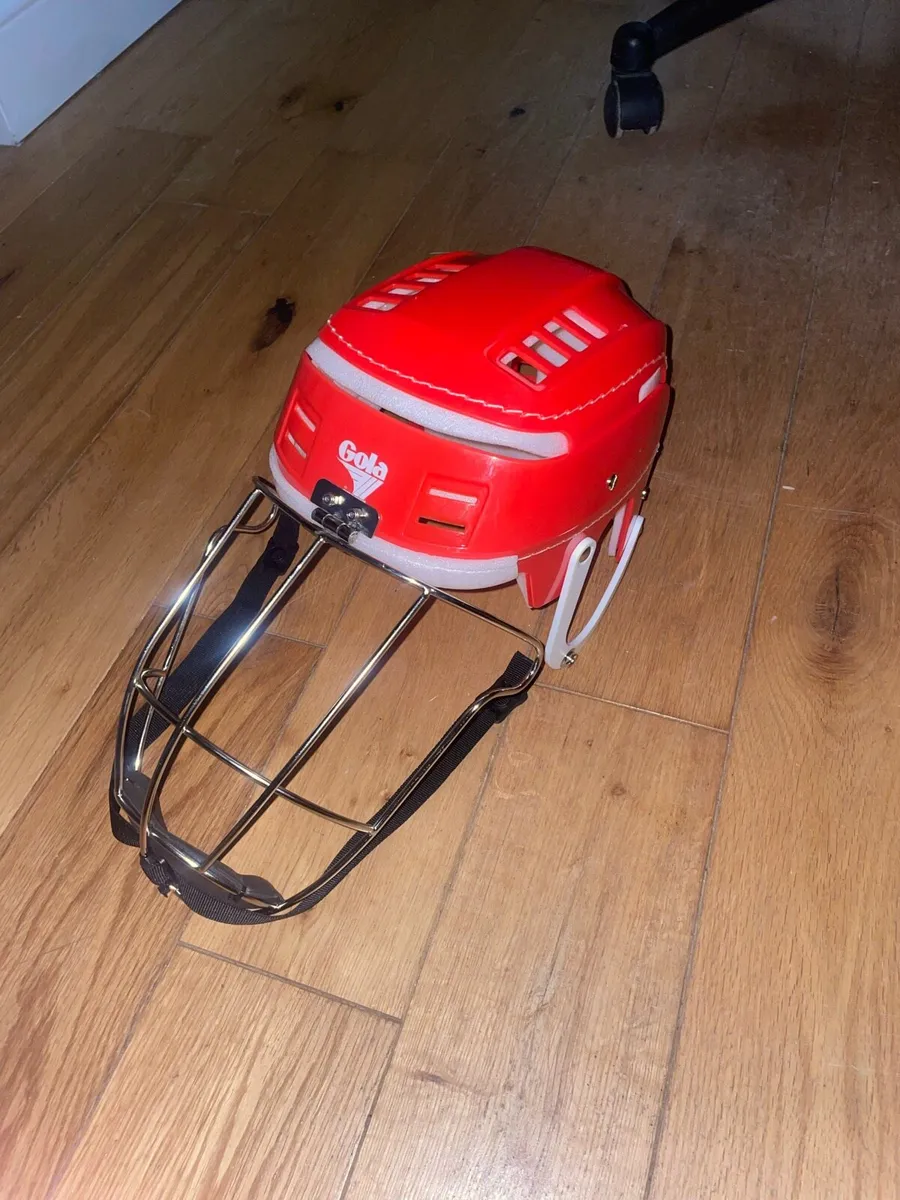 Gola Hurling Helmets - Image 4