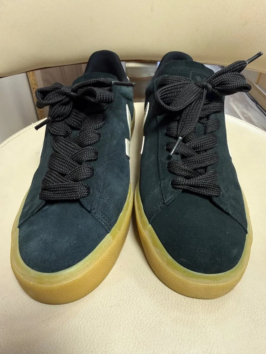 Veja Shoes - Image 2