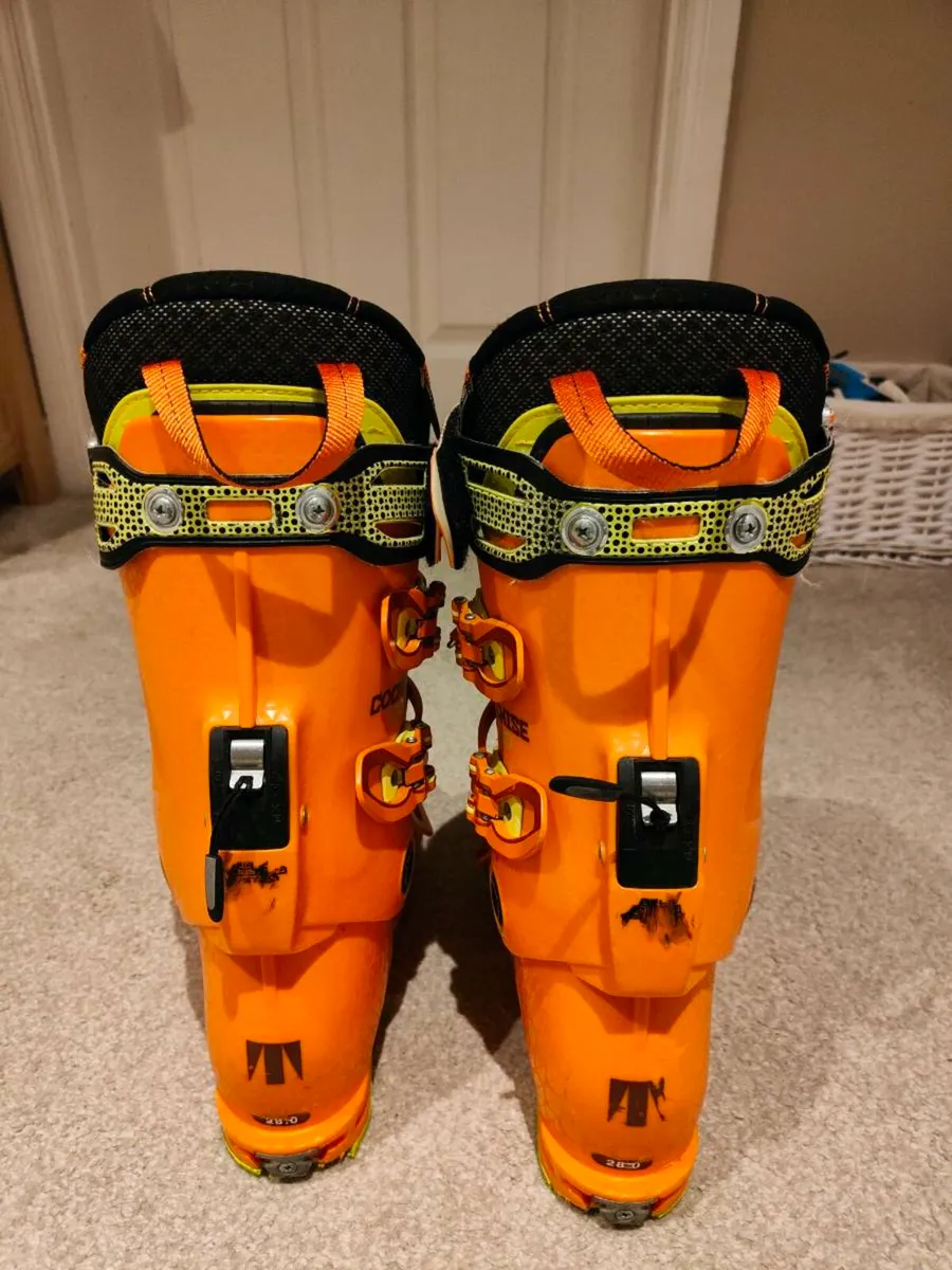 Ski boots. Tecnica Cochise - Image 3