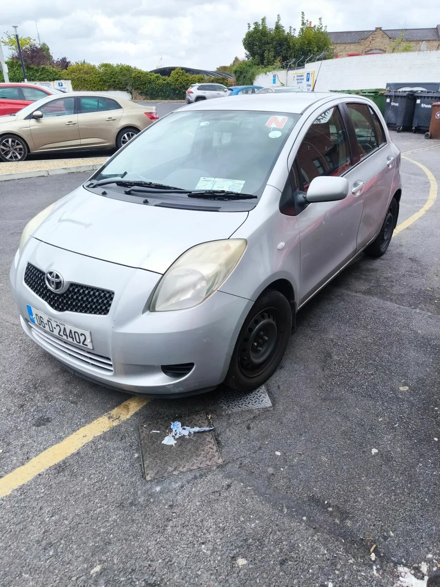 Toyota Yaris 2006 - Image 1