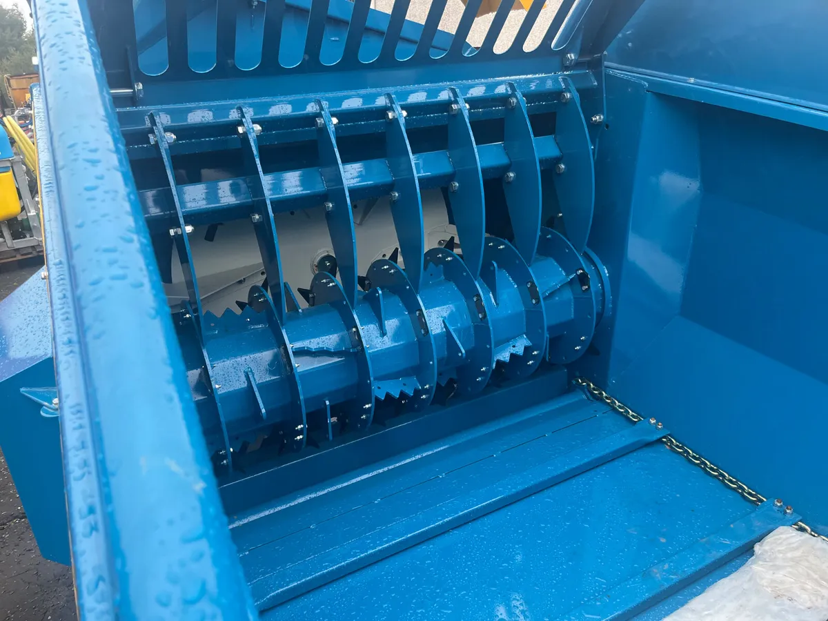 EX Demo Kidd 330 Balechopper - Image 2