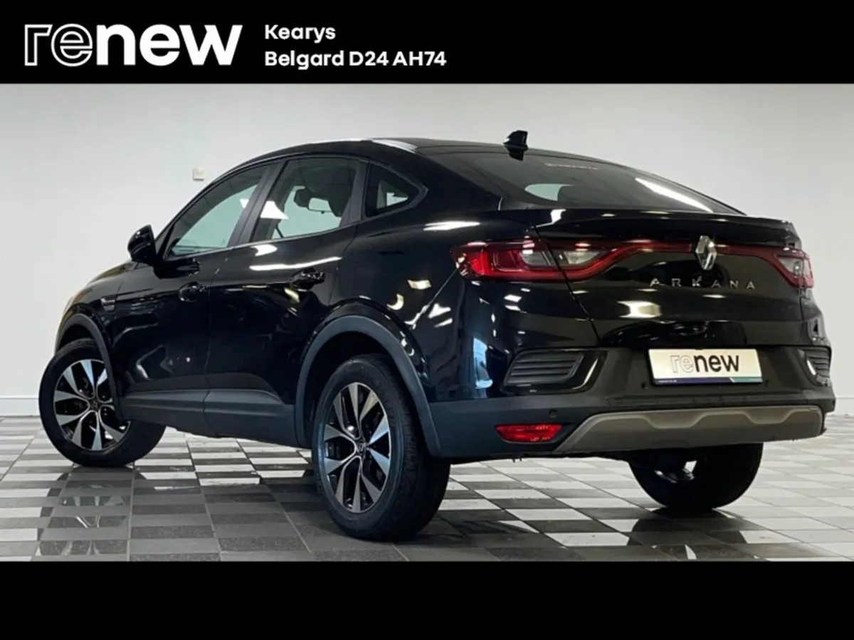 Renault Arkana Iconic E-tech Hybrid 145 Auto - Image 2