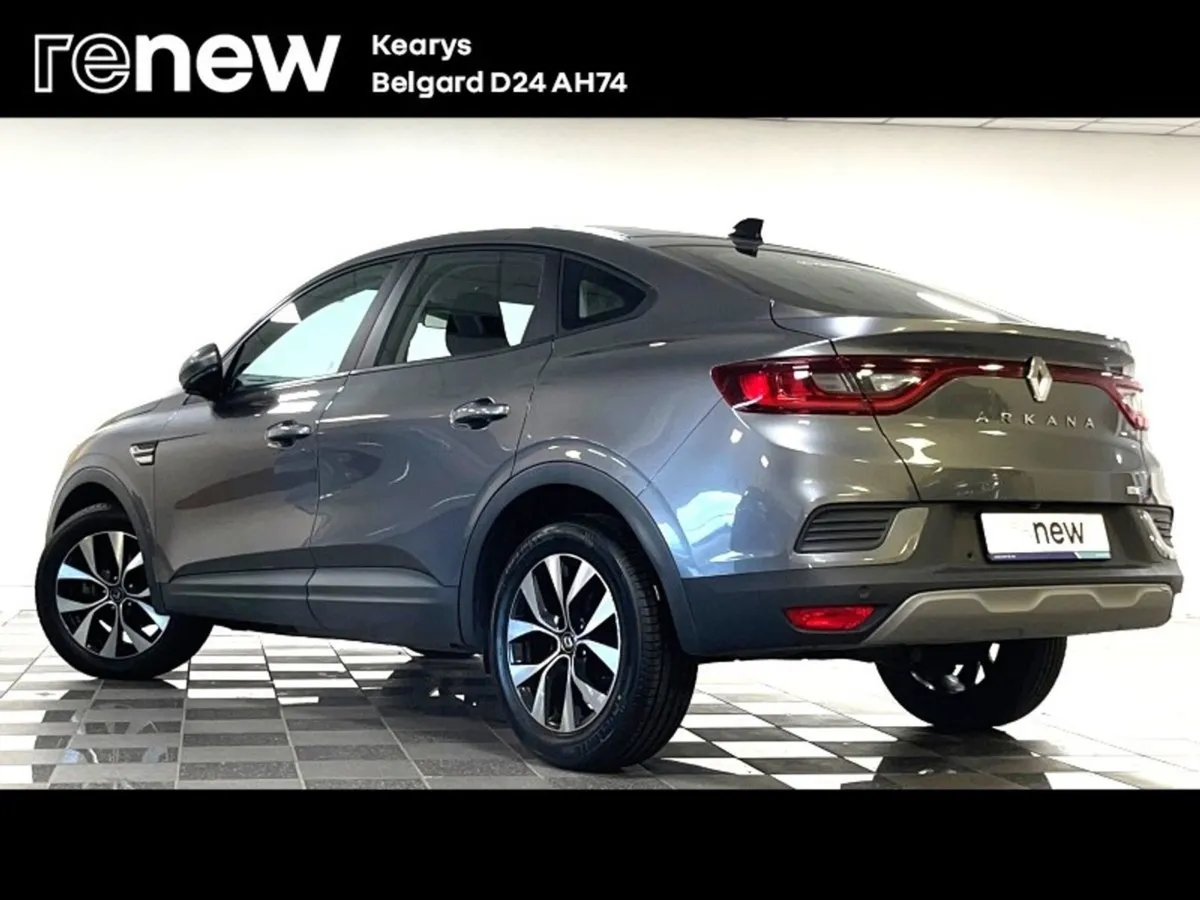 Renault Arkana Iconic E-tech Hybrid 145 Auto - Image 3