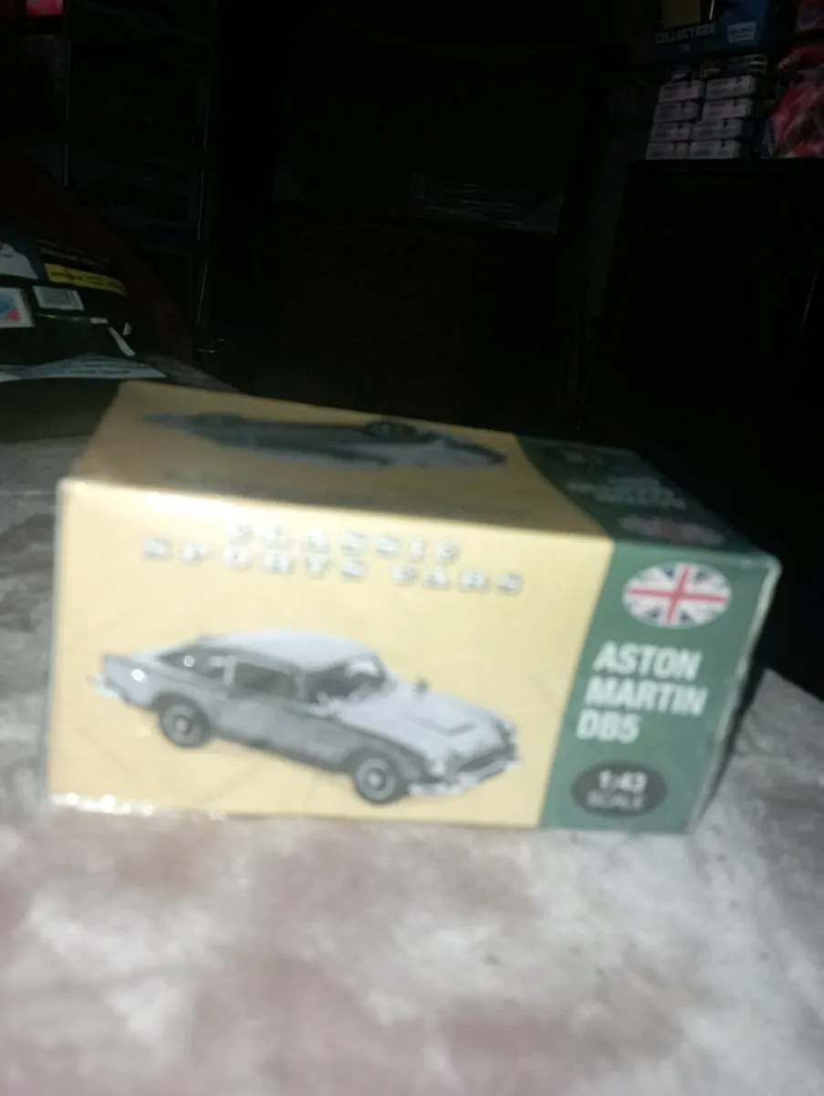 VINTAGE 1963 -1965 CLASSIC ASTON MARTIN DB5 - Image 4
