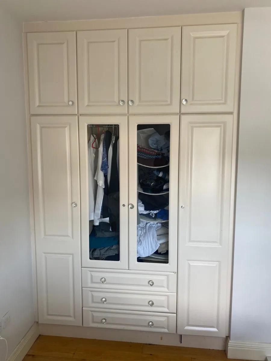 Wardrobe doors - Image 2